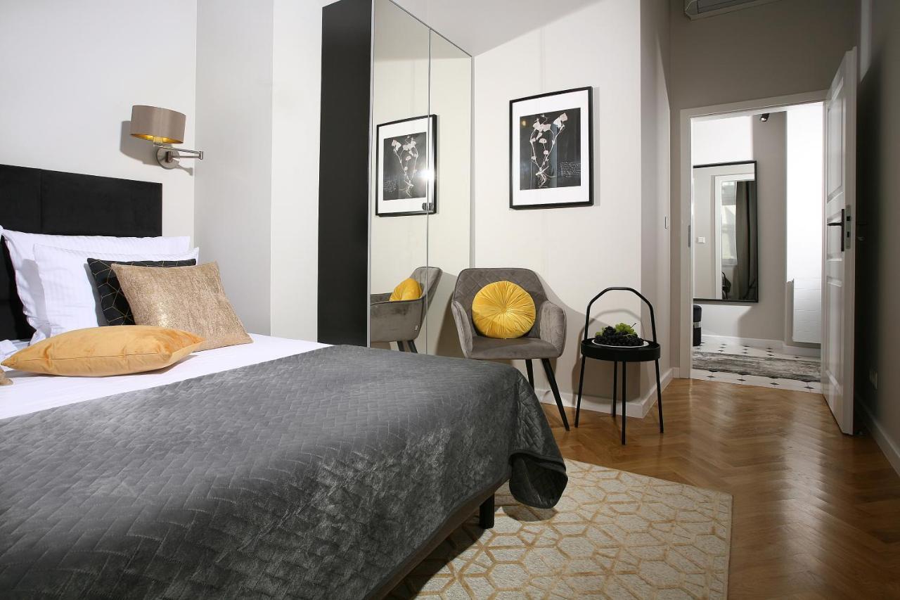 Gem Apartment By Castle Krakau Buitenkant foto